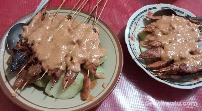 Nikmatnya Sate Ayam Legendaris H. Tukri Sobikun di Kota Ponorogo