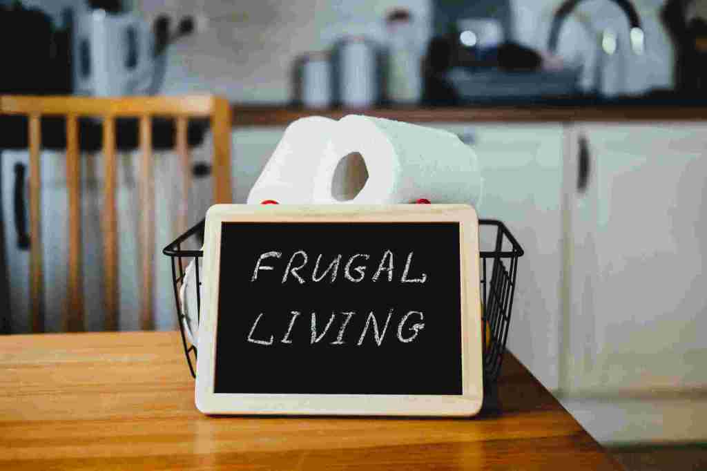 Frugal Living, Gaya Hidup Sederhana ditengah Zaman Bebas Pinjol